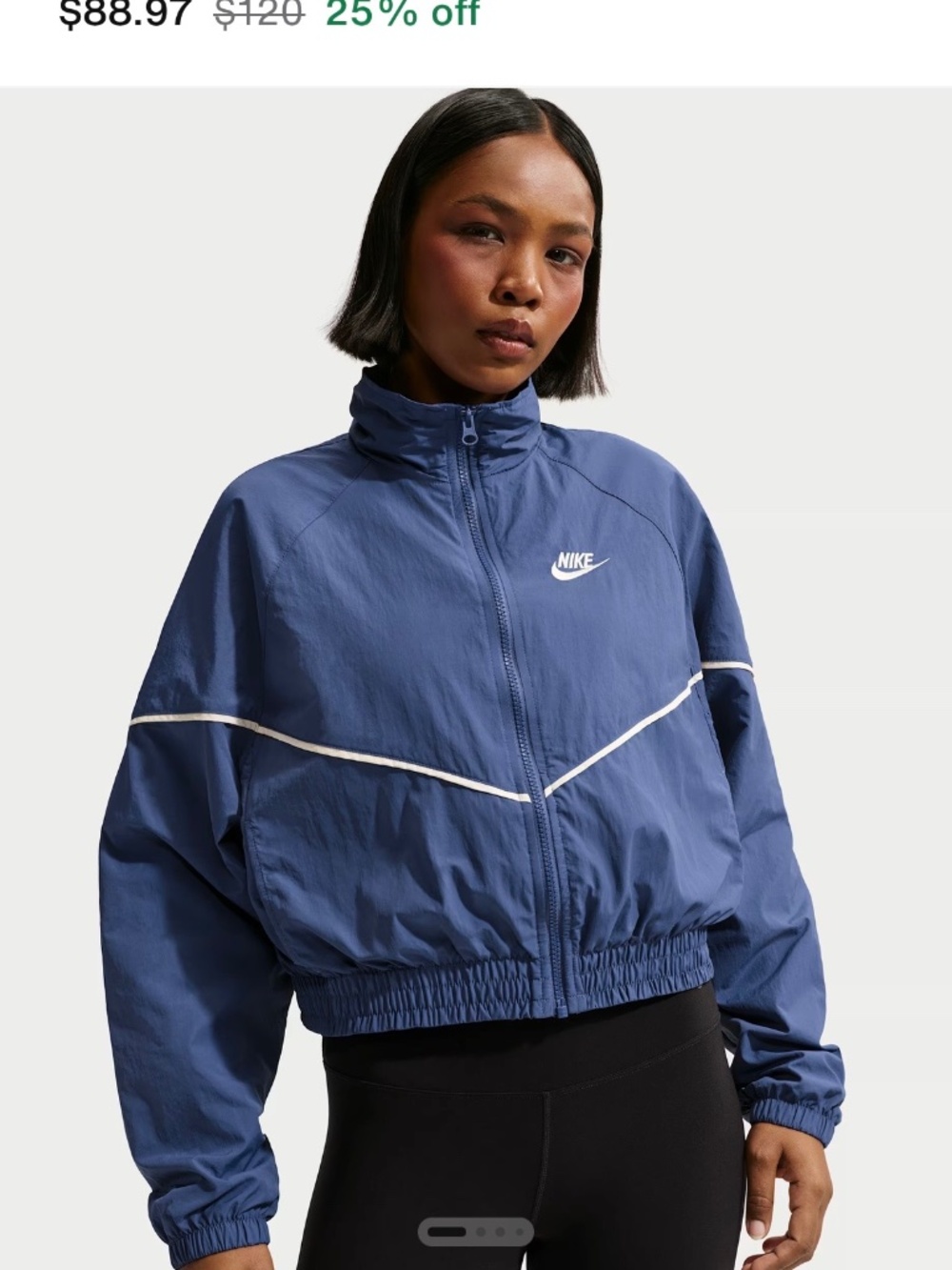 Nike Windrunner Jacket in Mystic Chalk Size Small